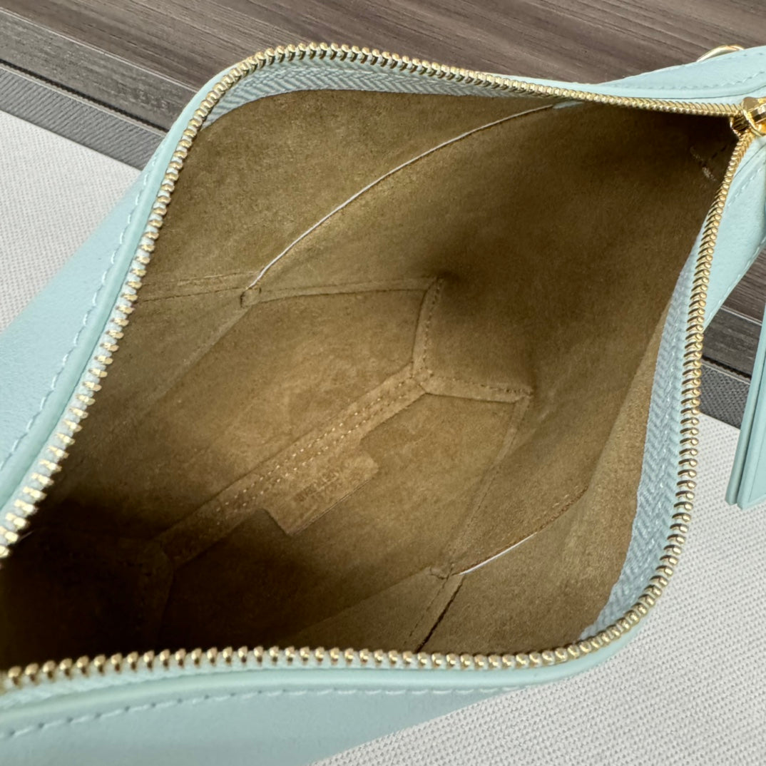 LOE MINI 23 FUZZLE FOLD POUCH IN LIGHT BLUE CALFSKIN mysite