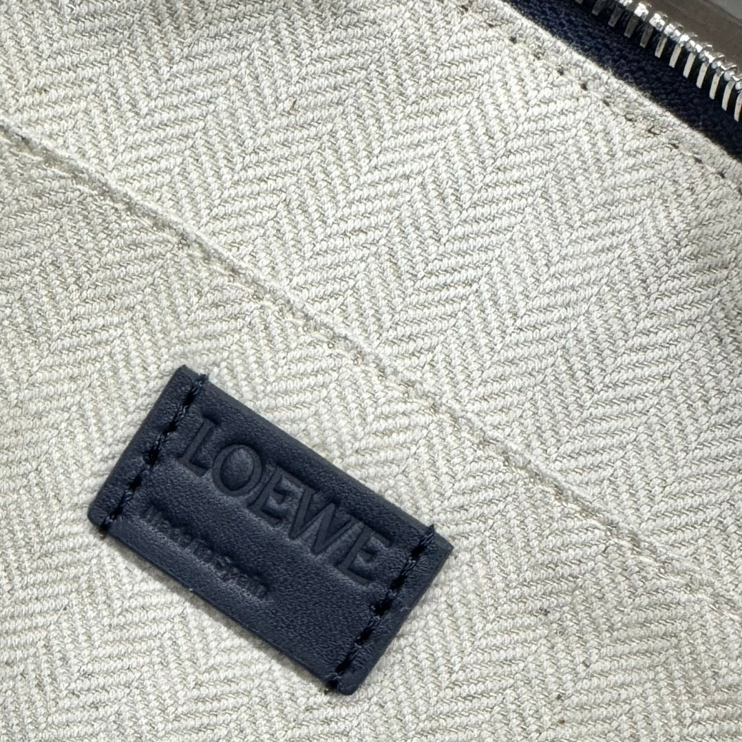 PUZZLE FOLD WASH 22 BAG IN PRUSSIAN BLUE SHINY CALFSKIN mysite