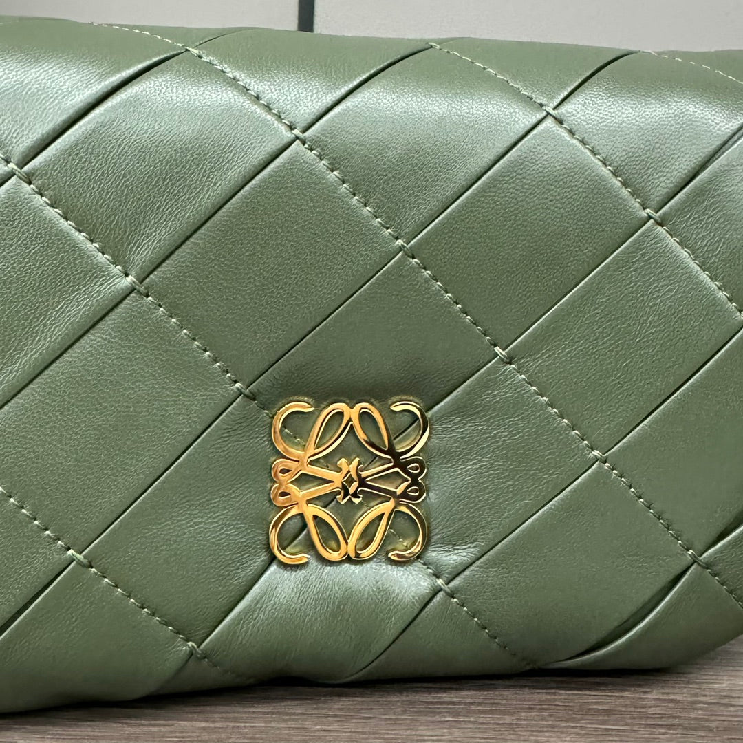 Loewe 25s Puffer Goya Bag 20 Bottle Green Lambskin mysite
