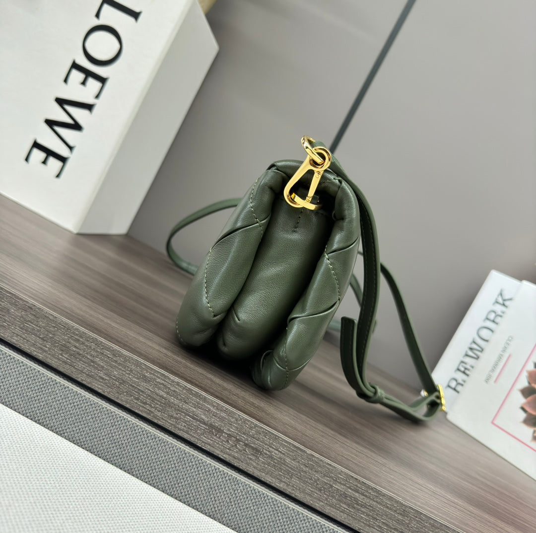 Loewe 25s Puffer Goya Bag 20 Bottle Green Lambskin mysite