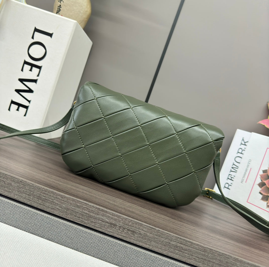 Loewe 25s Puffer Goya Bag 20 Bottle Green Lambskin mysite