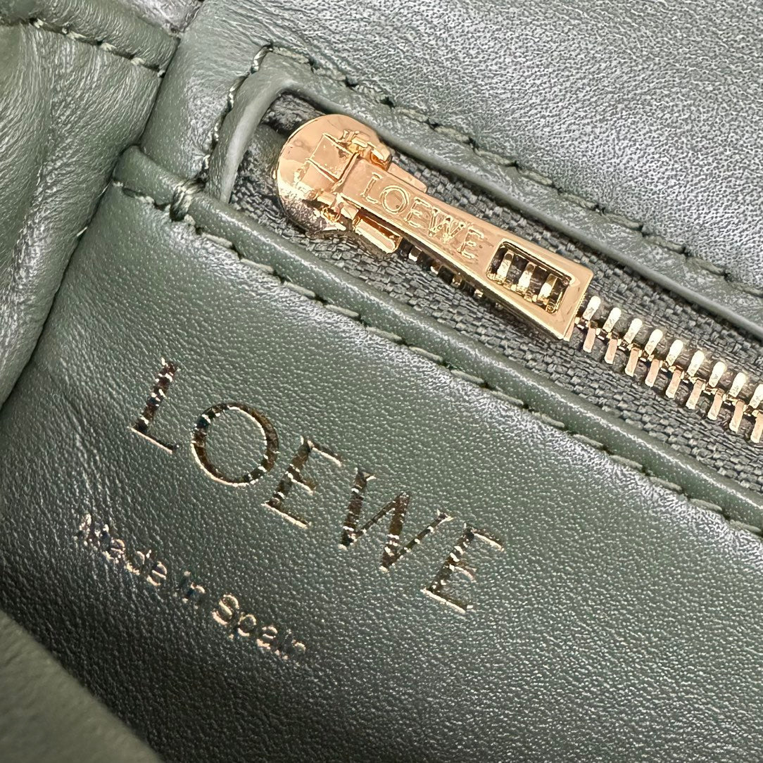 Loewe 25s Puffer Goya Bag 20 Bottle Green Lambskin mysite
