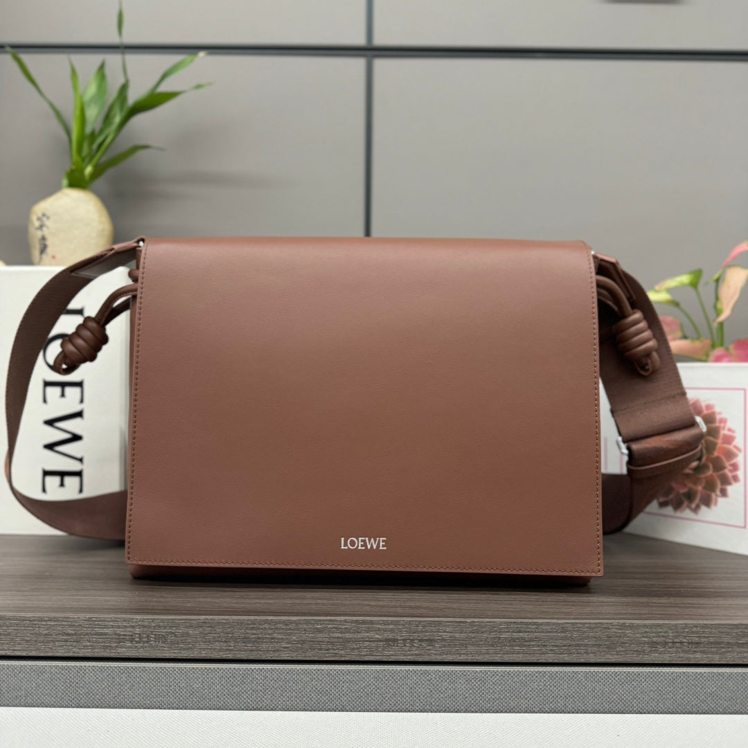 FLAMENCO SATCHEL 34 IN PECAN BROWN SHINY SUPPLE CALFSKIN mysite