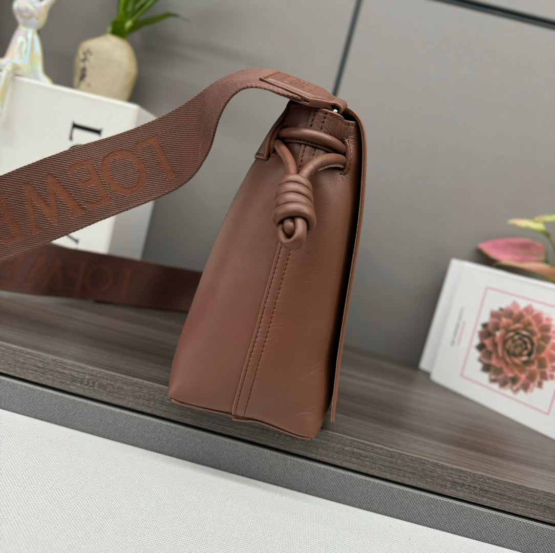 FLAMENCO SATCHEL 34 IN PECAN BROWN SHINY SUPPLE CALFSKIN mysite