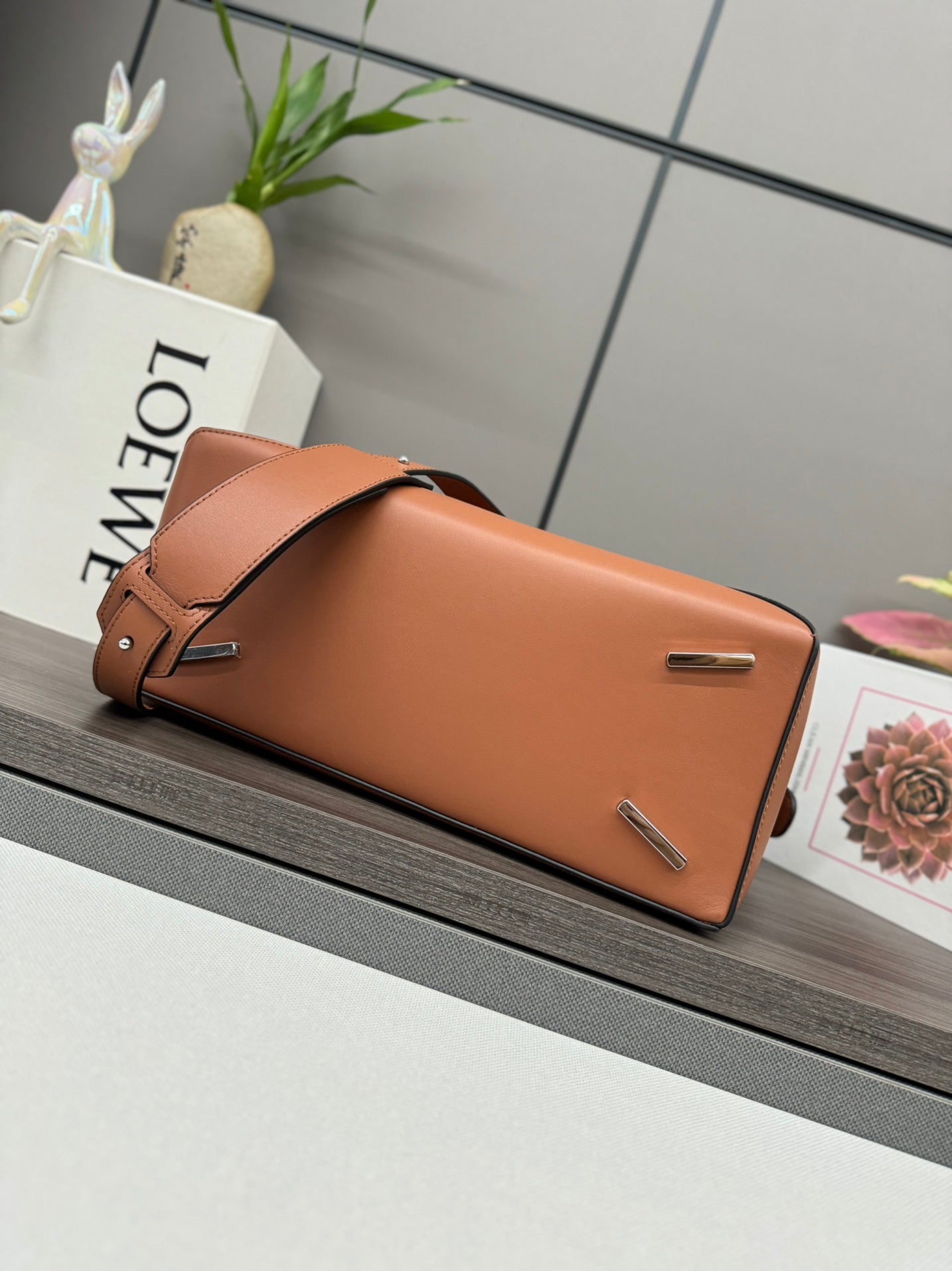 LOE PUZZLE 33 BAG IN BRONZE BROWN CALFSKIN mysite