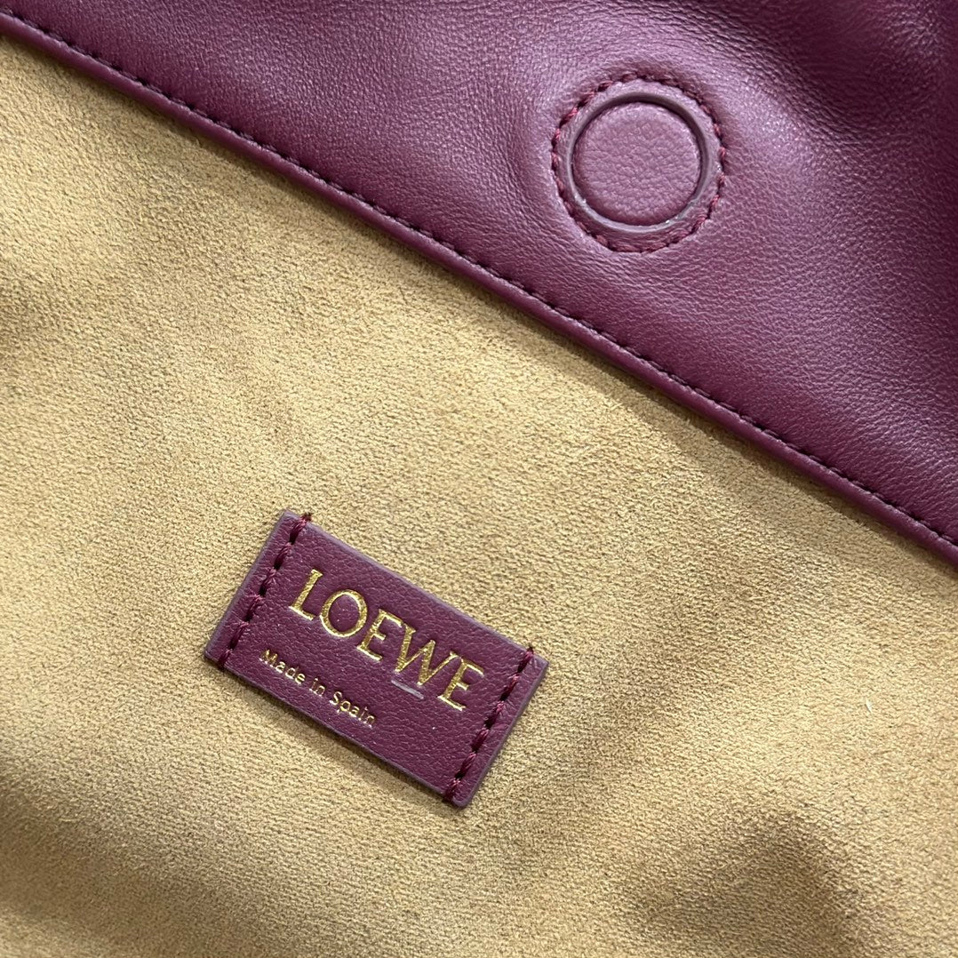 LOE MEDIUM 30 FLAMENCO PURSE BUCKET IN PLUM PURPLE LAMBSKIN mysite