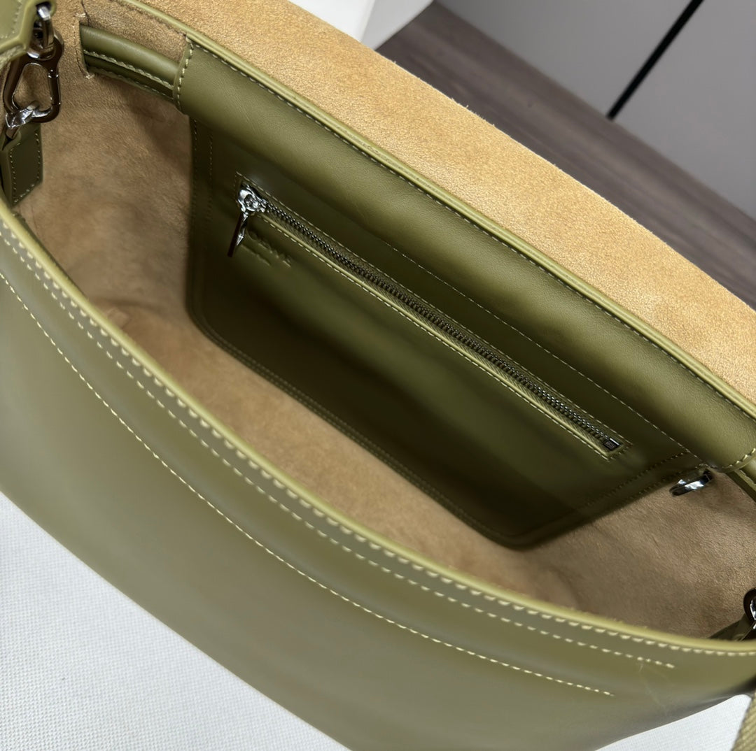 FLAMENCO SATCHEL 34 IN ARMY GREEN SHINY SUPPLE CALFSKIN mysite
