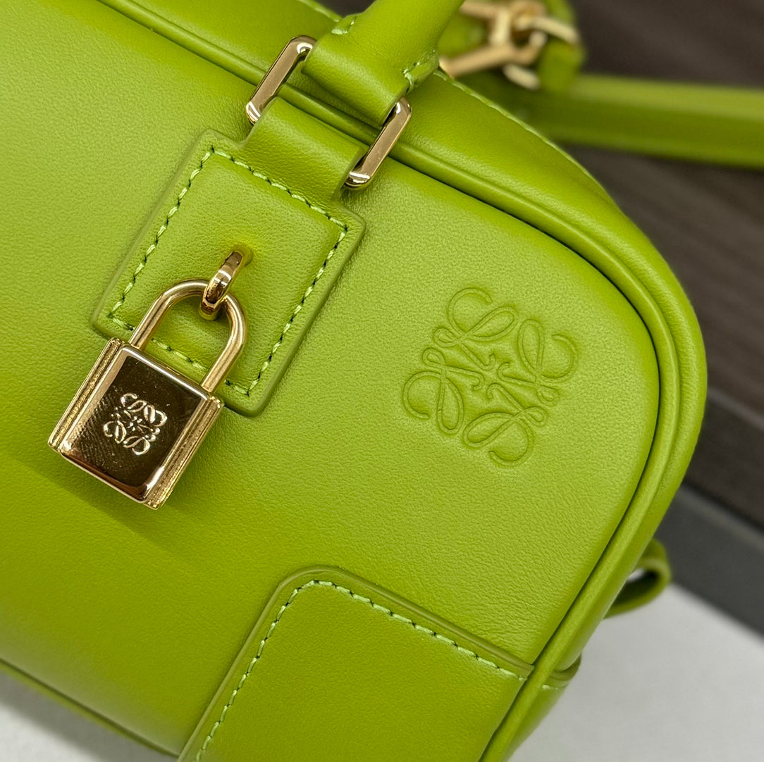 AMAZONA 23 CROPPED BAG IN PEAR GREEN SOFT GRAINED CALFSKIN mysite