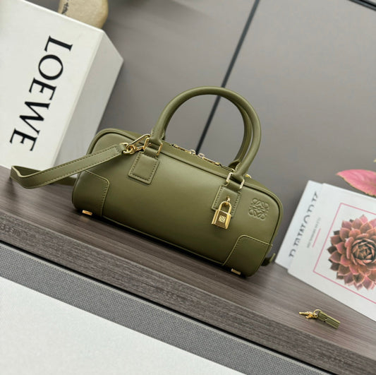 AMAZONA 23 CROPPED BAG IN OLIVE GREEN SOFT GRAINED CALFSKIN mysite