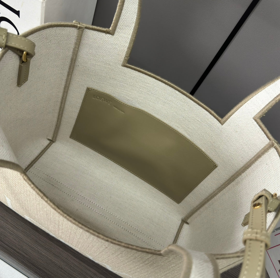 LARGE 30 LOEWE FONT TOTE IN ECRU JACQUARD CANVAS mysite