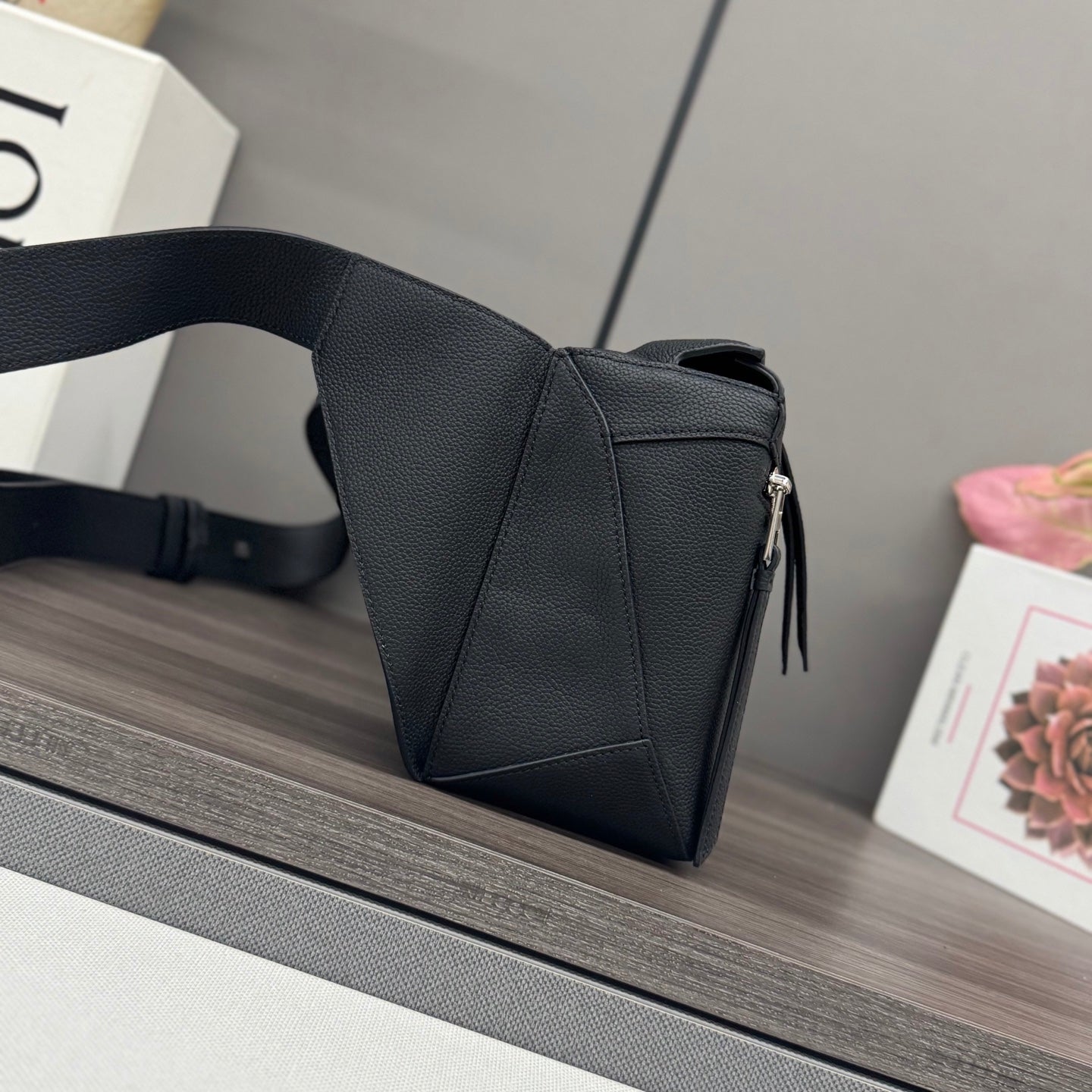 Loewe Puzzle Waist Bag 24 Black Cowhide mysite