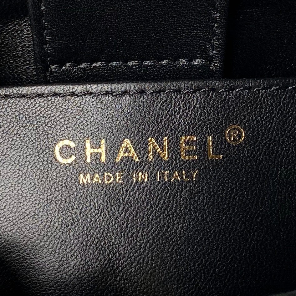 24p clutch with chain 19cm black lambskin mysite