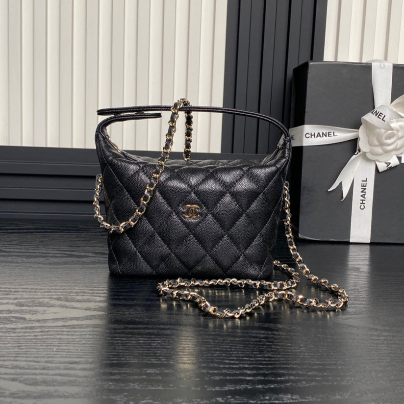 CC 25C Hobo Bag 21.5cm Top Handle Black Grained Calfskin mysite