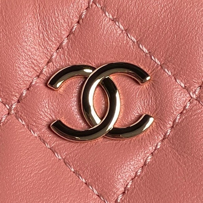 CC 25C Clutch With Strap 21cm Light Pink Calfskin mysite