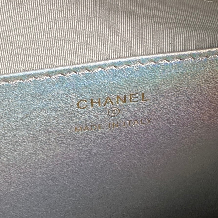 CC 25C Clutch With Strap 21cm Silver Metalic Calfskin mysite