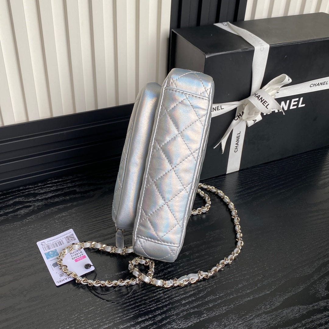 CC 25C Clutch With Strap 21cm Silver Metalic Calfskin mysite