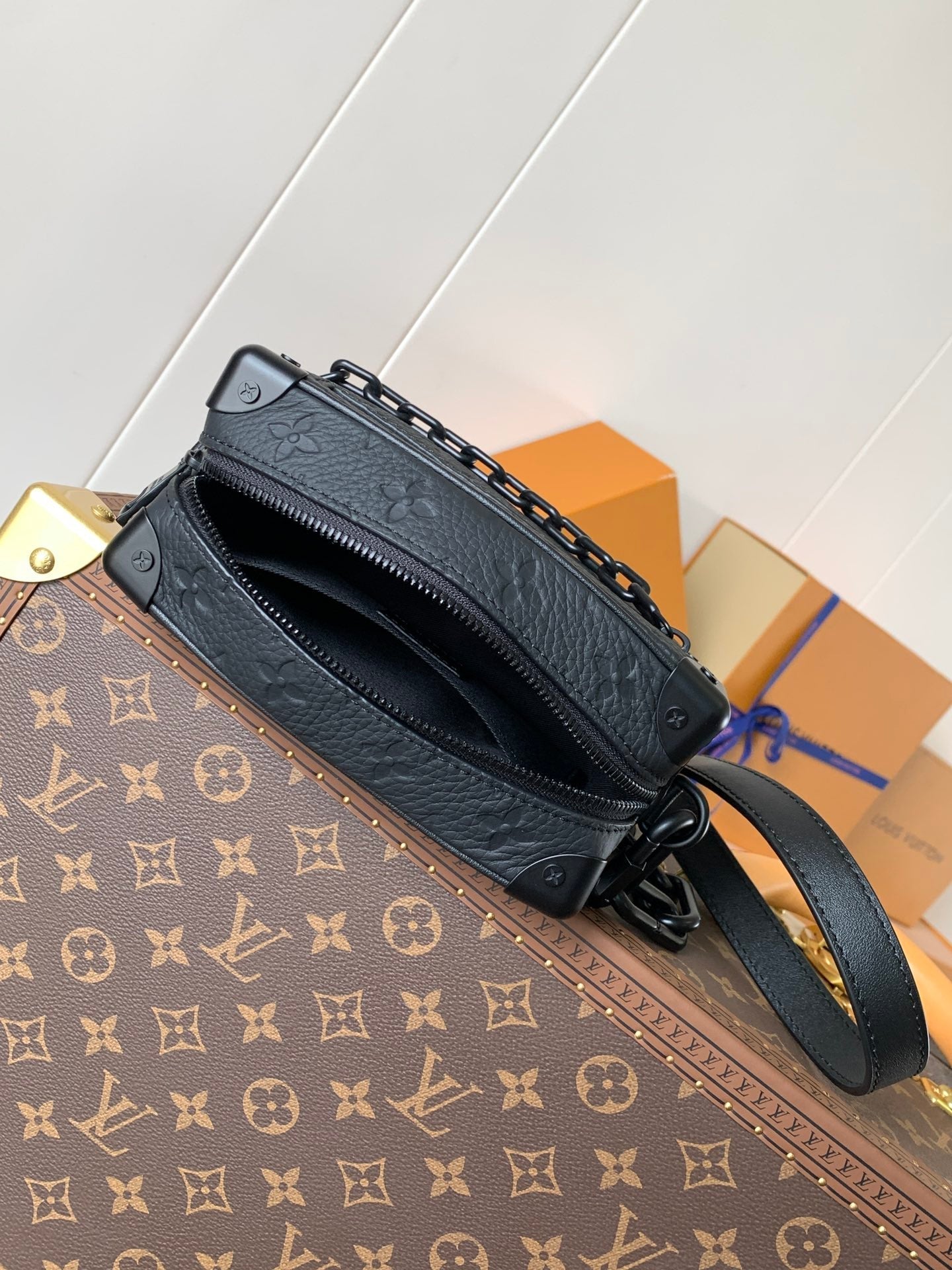 LV M55702 Mini Soft Trunk 18.5 with Matte-Black Chains Black Taurillon Cowhide mysite