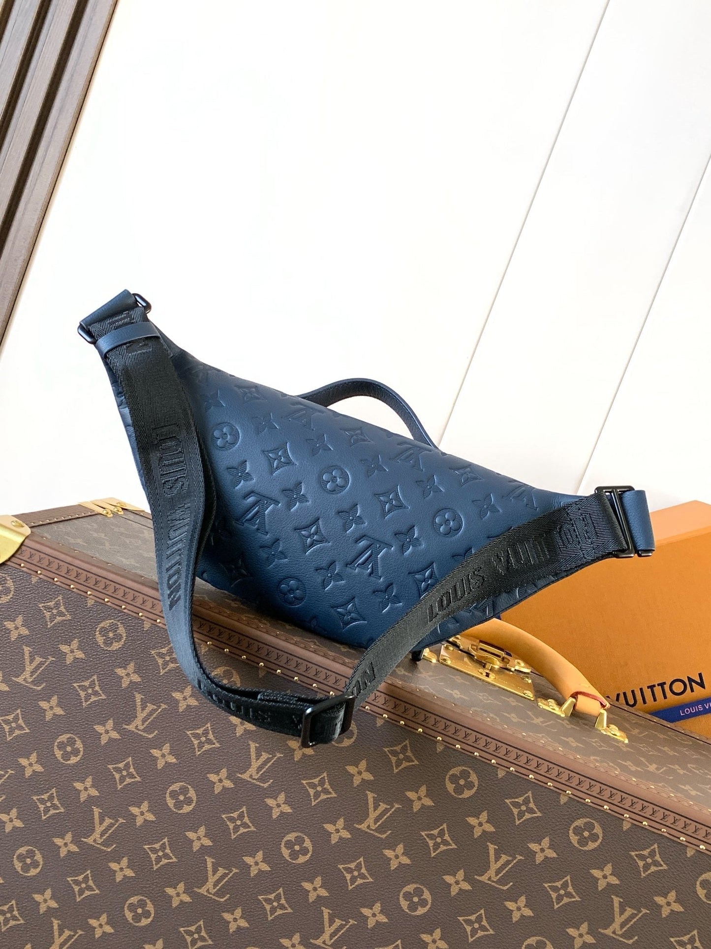 LV M14784 Rush Bumbag Dark Blue Monogram Shadow Calfskin mysite