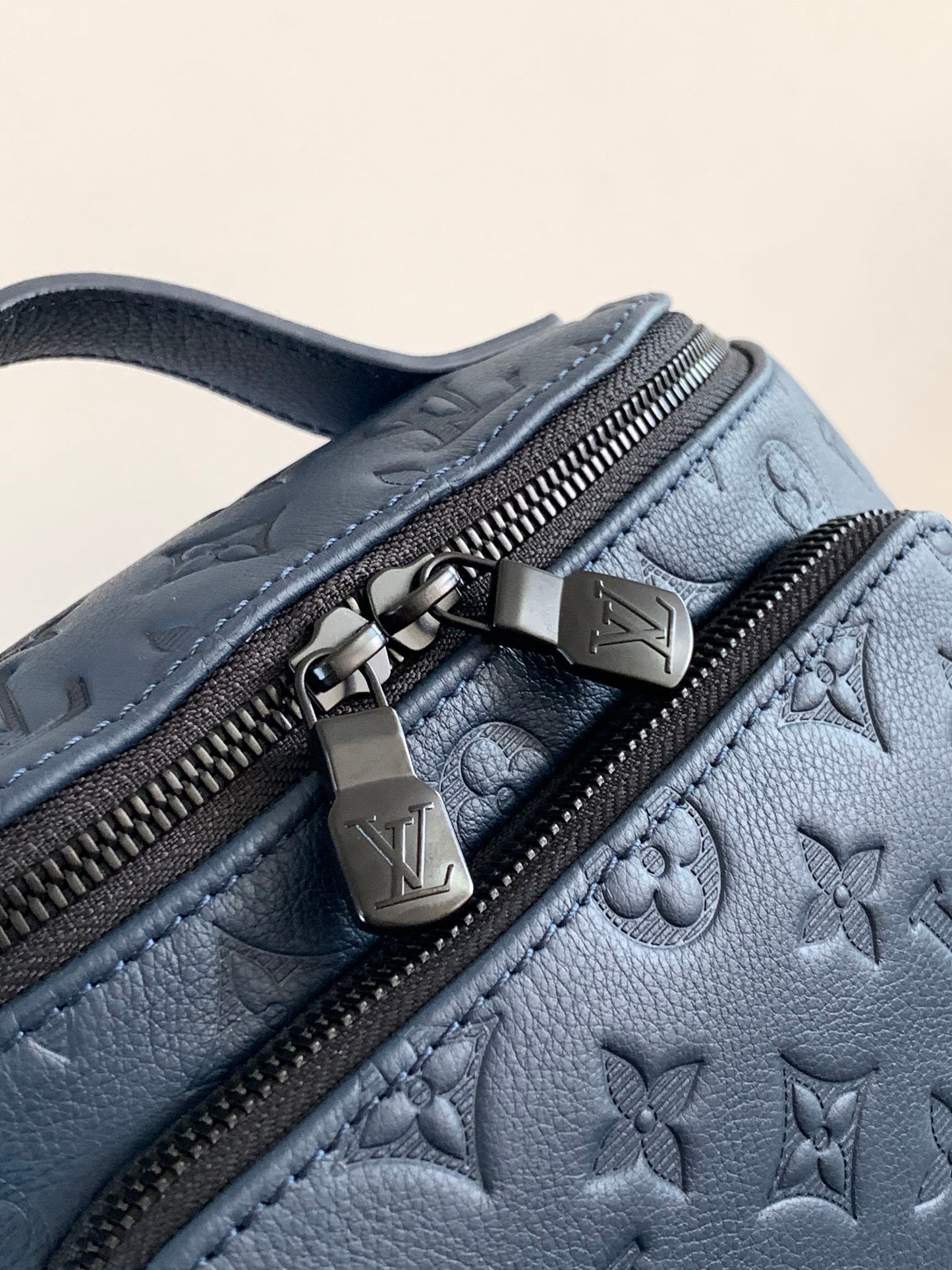 LV M14784 Rush Bumbag Dark Blue Monogram Shadow Calfskin mysite