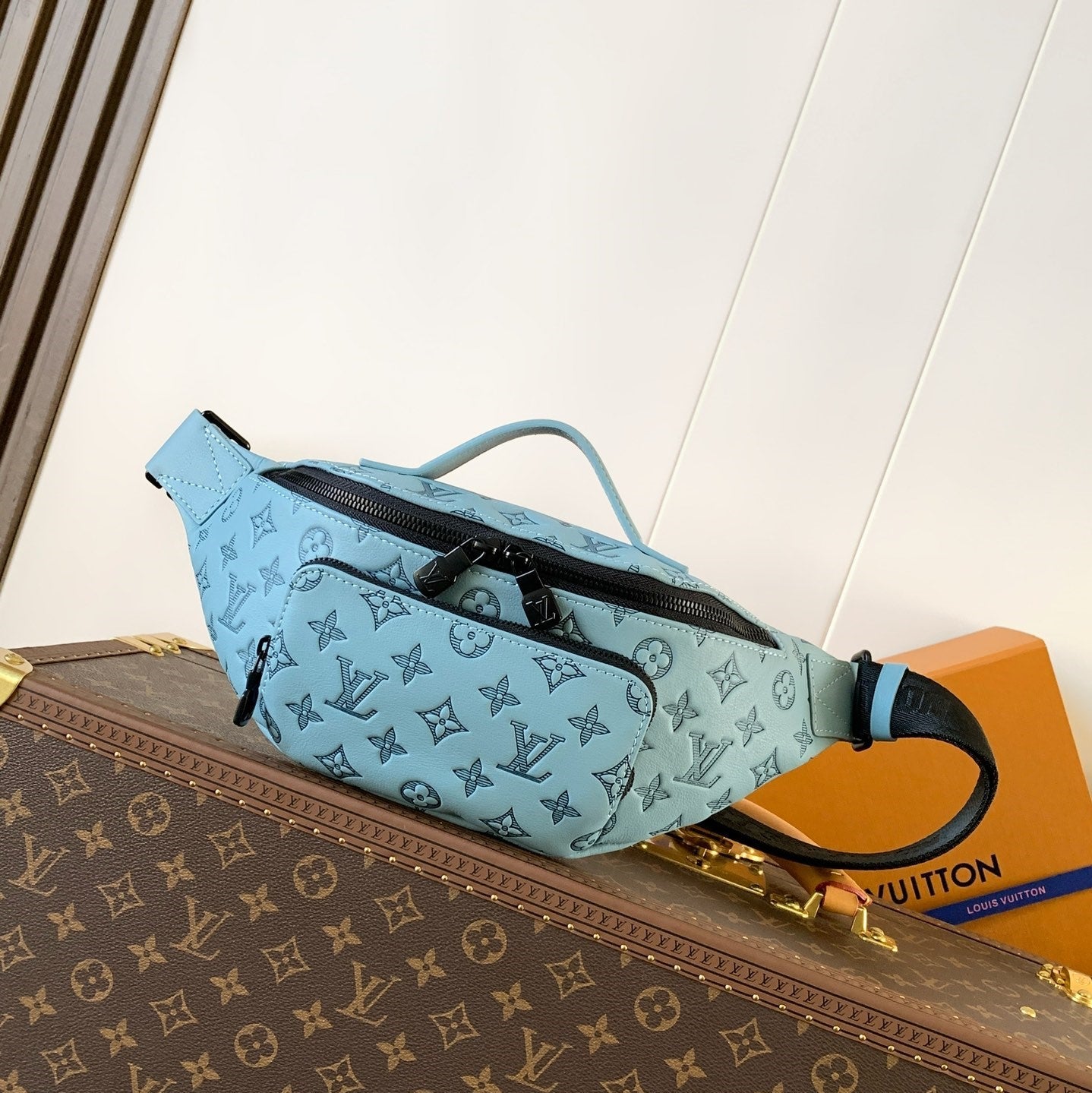 LV M14782 Rush Bumbag Light Blue Monogram Shadow Calfskin mysite