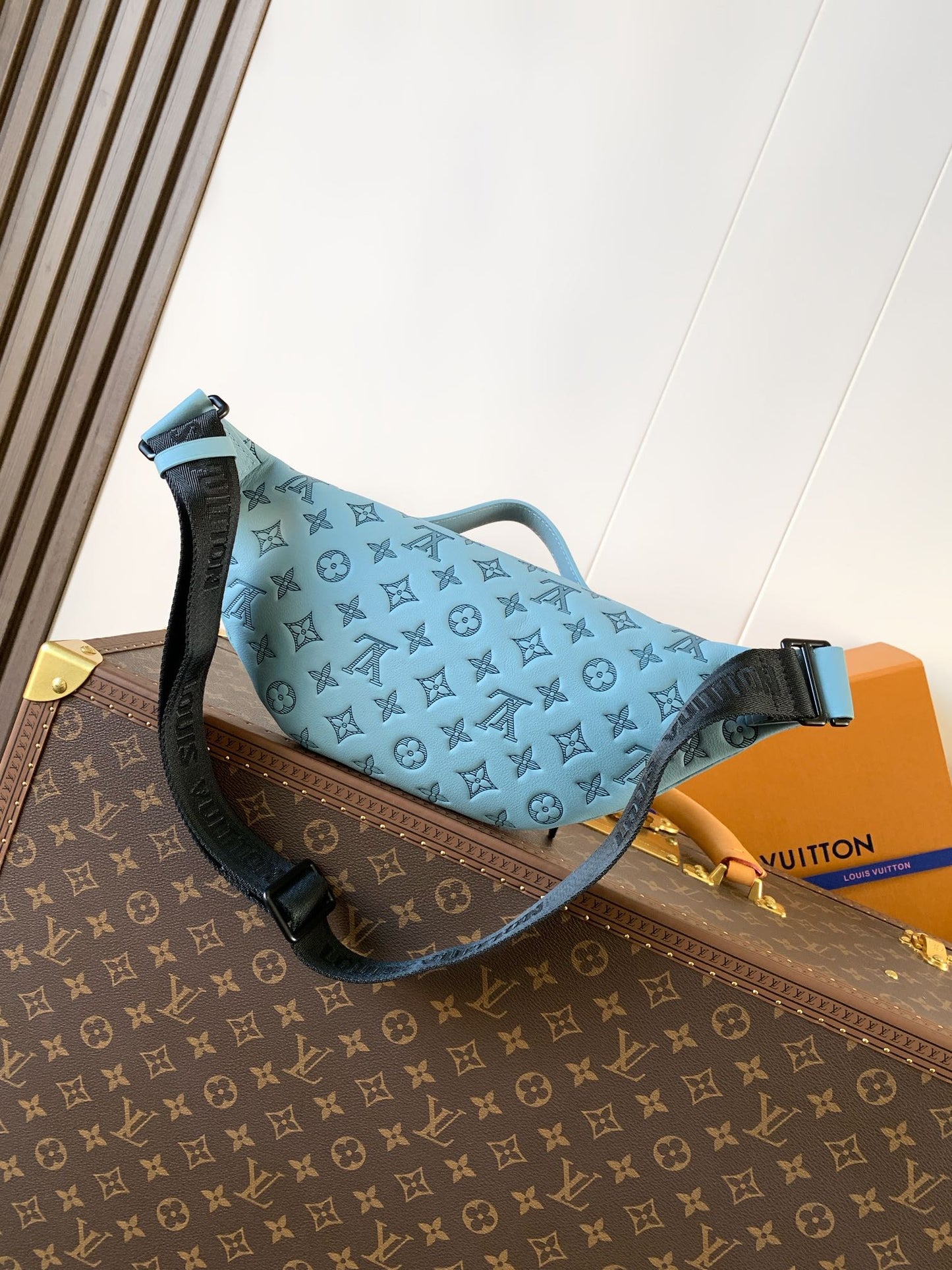 LV M14782 Rush Bumbag Light Blue Monogram Shadow Calfskin mysite