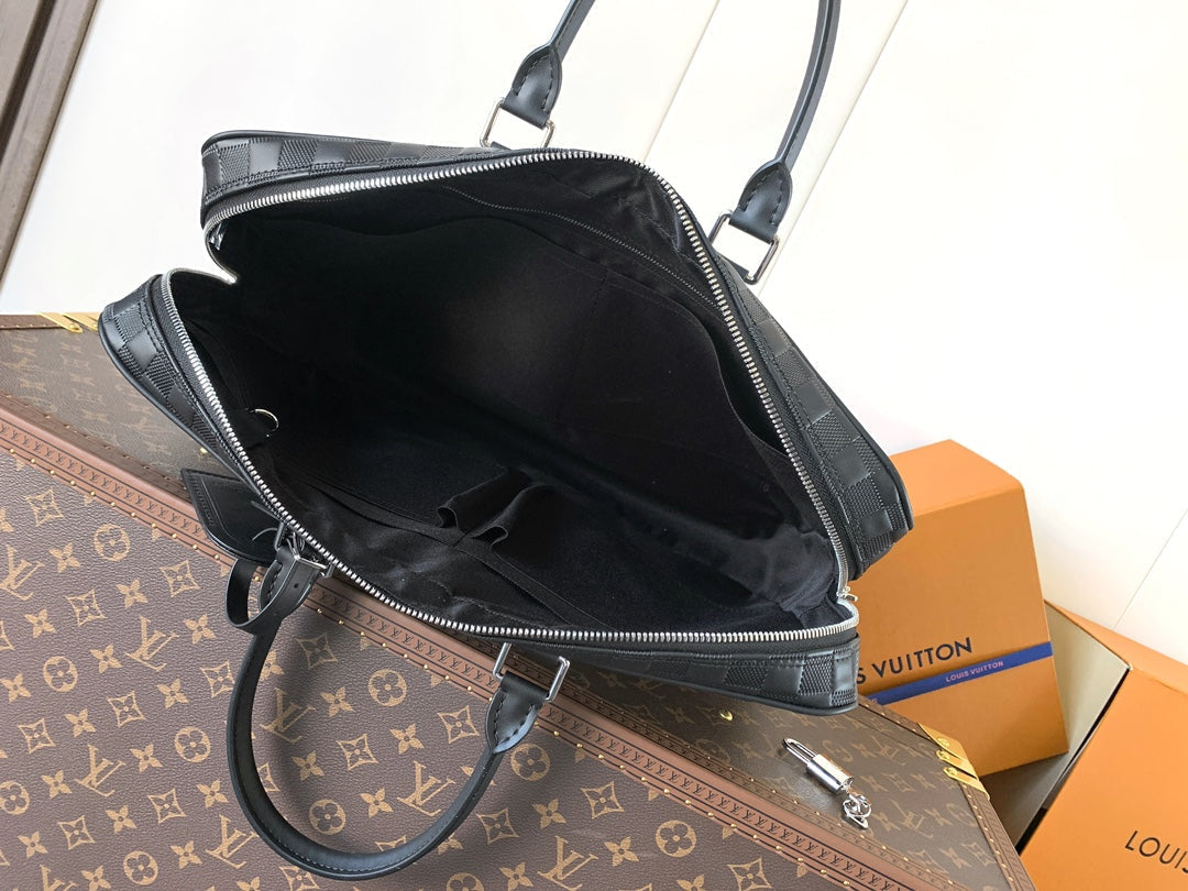LV Porte-Documents Voyage Black Damier Infini leather mysite