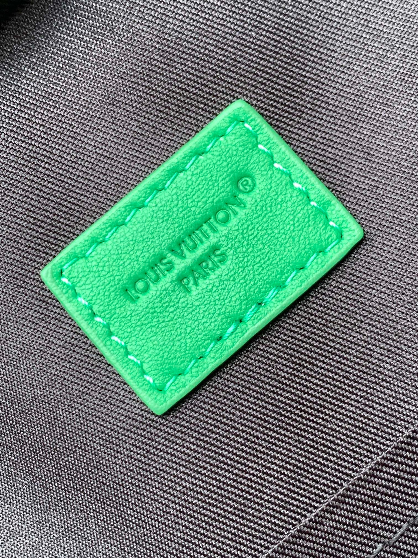 LV Mini Avenue Slingbag PM 12cm Black Bamboo Green Monogram Eclipse Canvas mysite