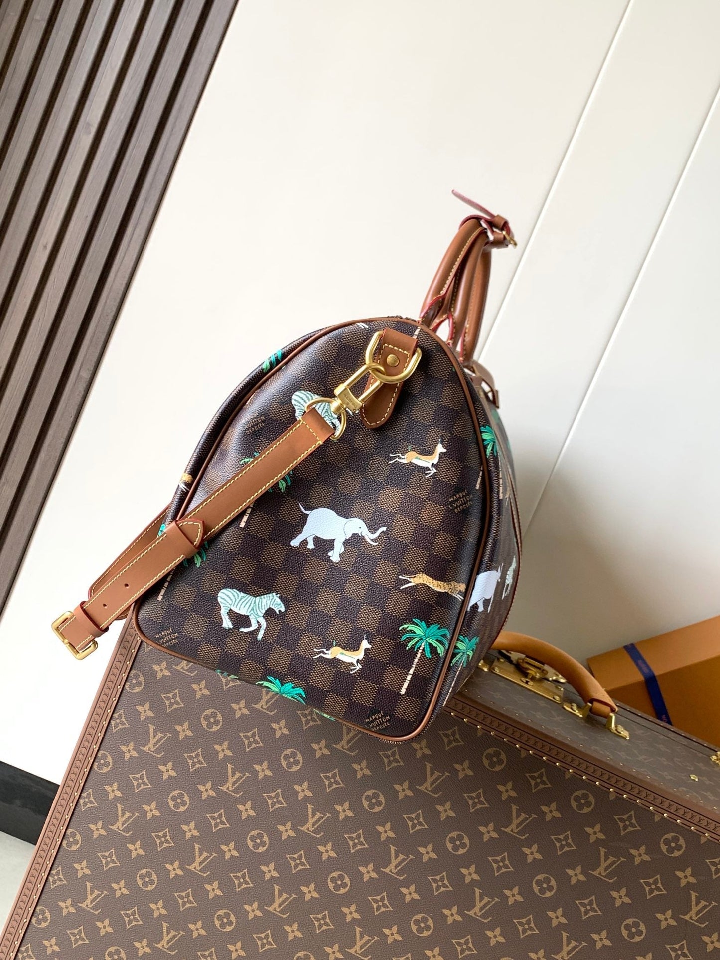 LV Keepall Bandoulière 50 Brown Animal Printed Monogram Canvas mysite