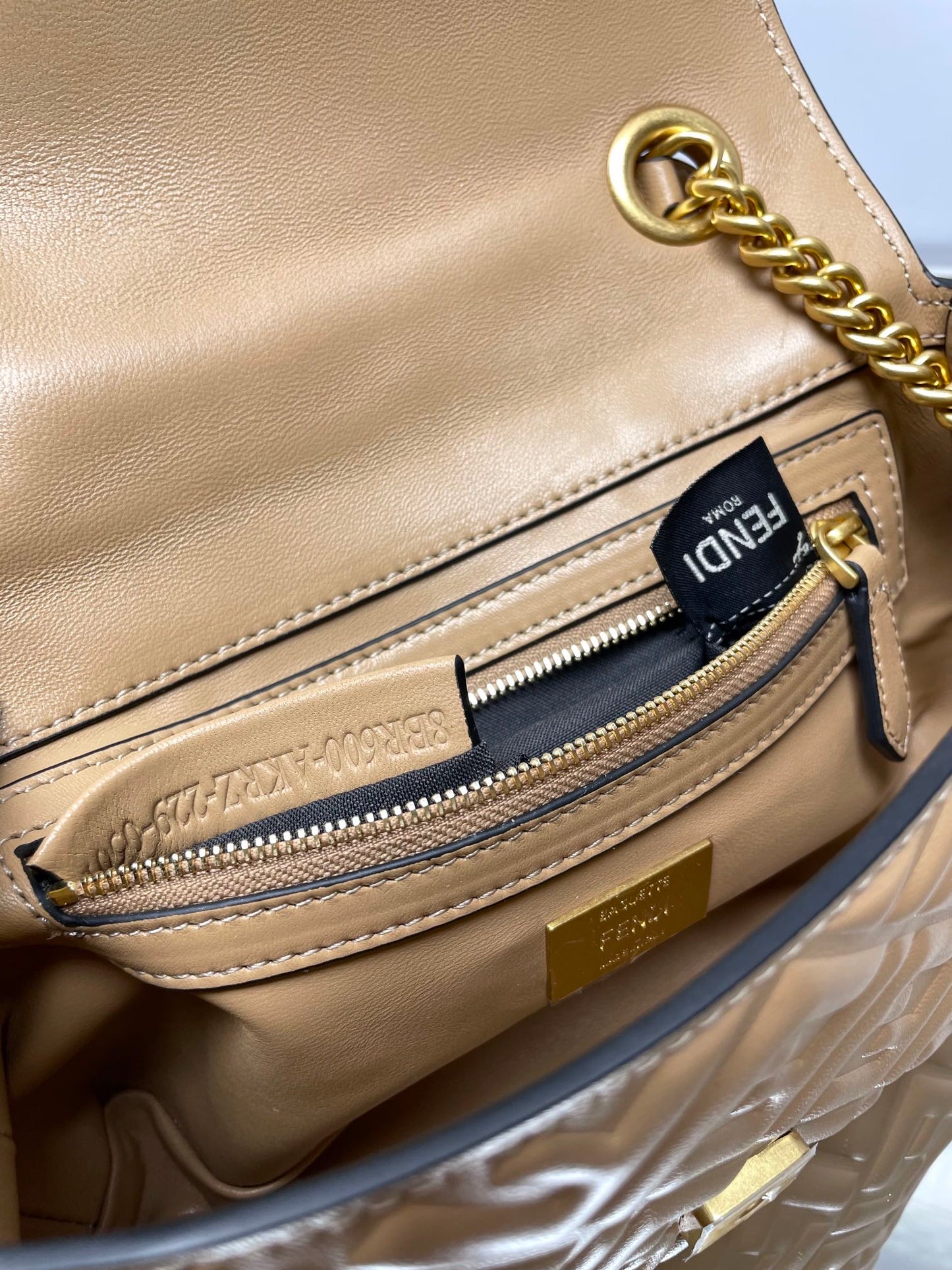 Fend Baguette 24 Bag With FF Motif Beige Leather Ghw mysite