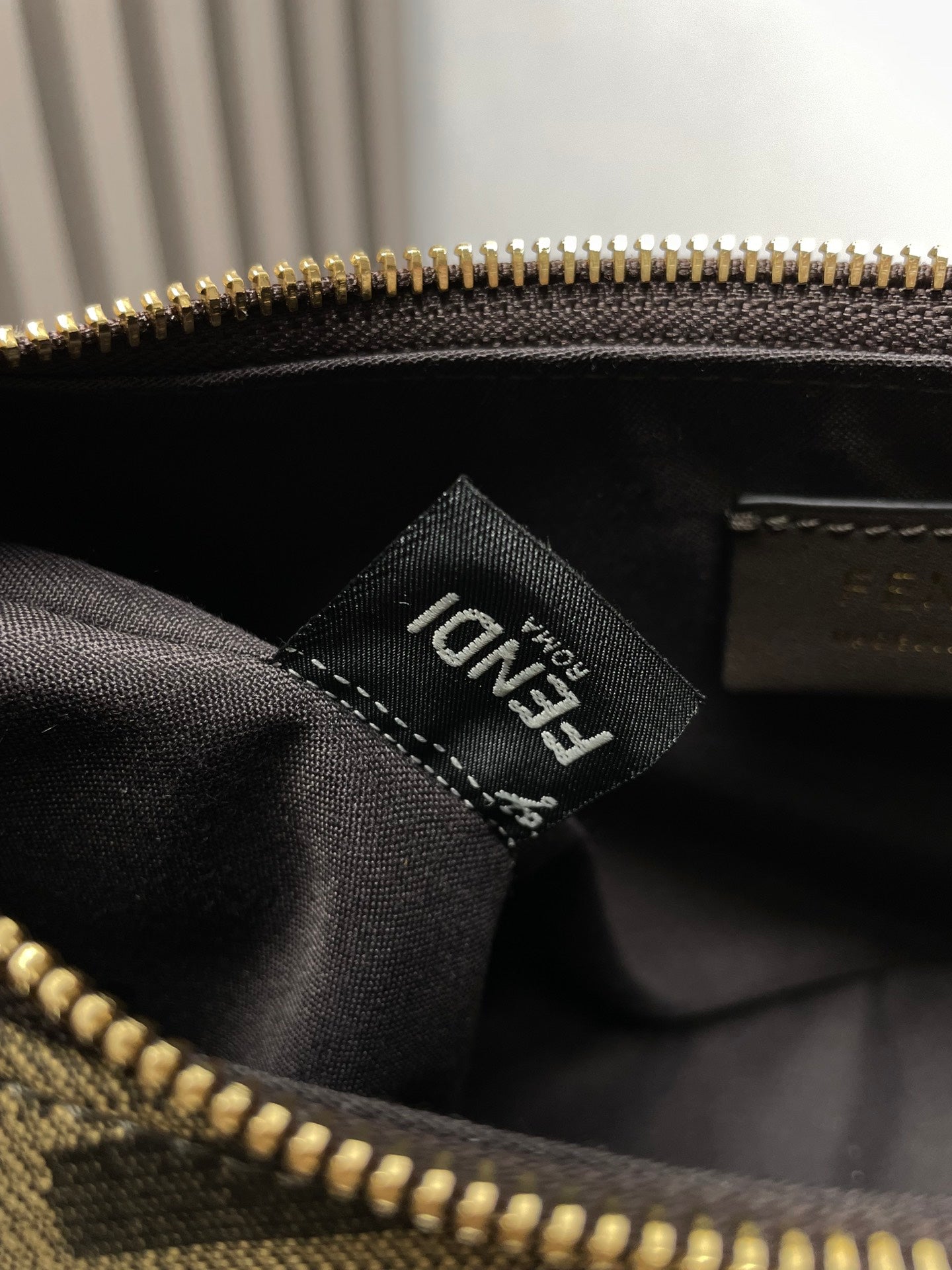 FENDIGRAPHY MEDIUM 29 IN GURKHA JACQUARD FABRIC FF MOTIF GOLD HARDWARE mysite