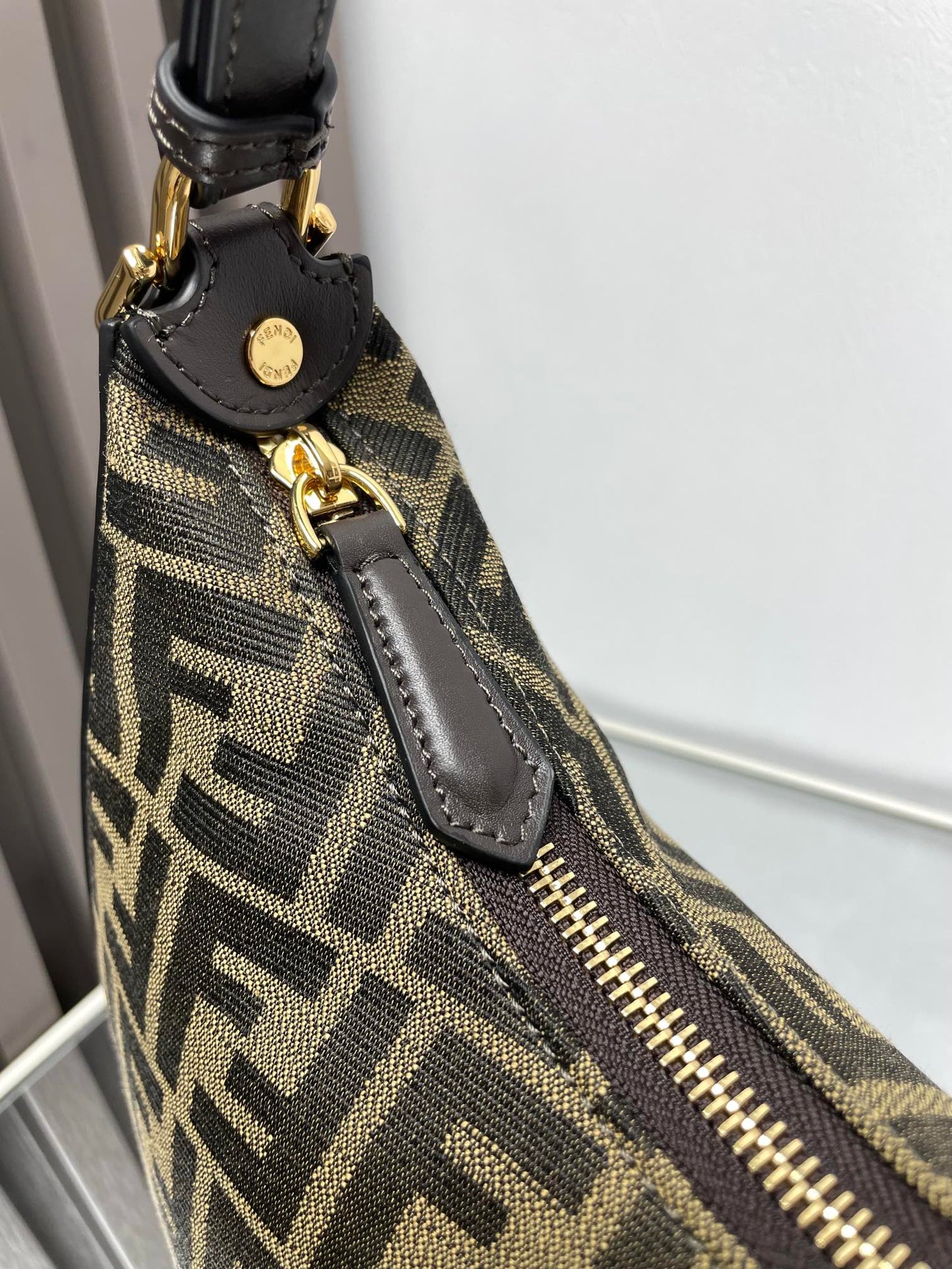 FENDIGRAPHY MEDIUM 29 IN GURKHA JACQUARD FABRIC FF MOTIF GOLD HARDWARE mysite