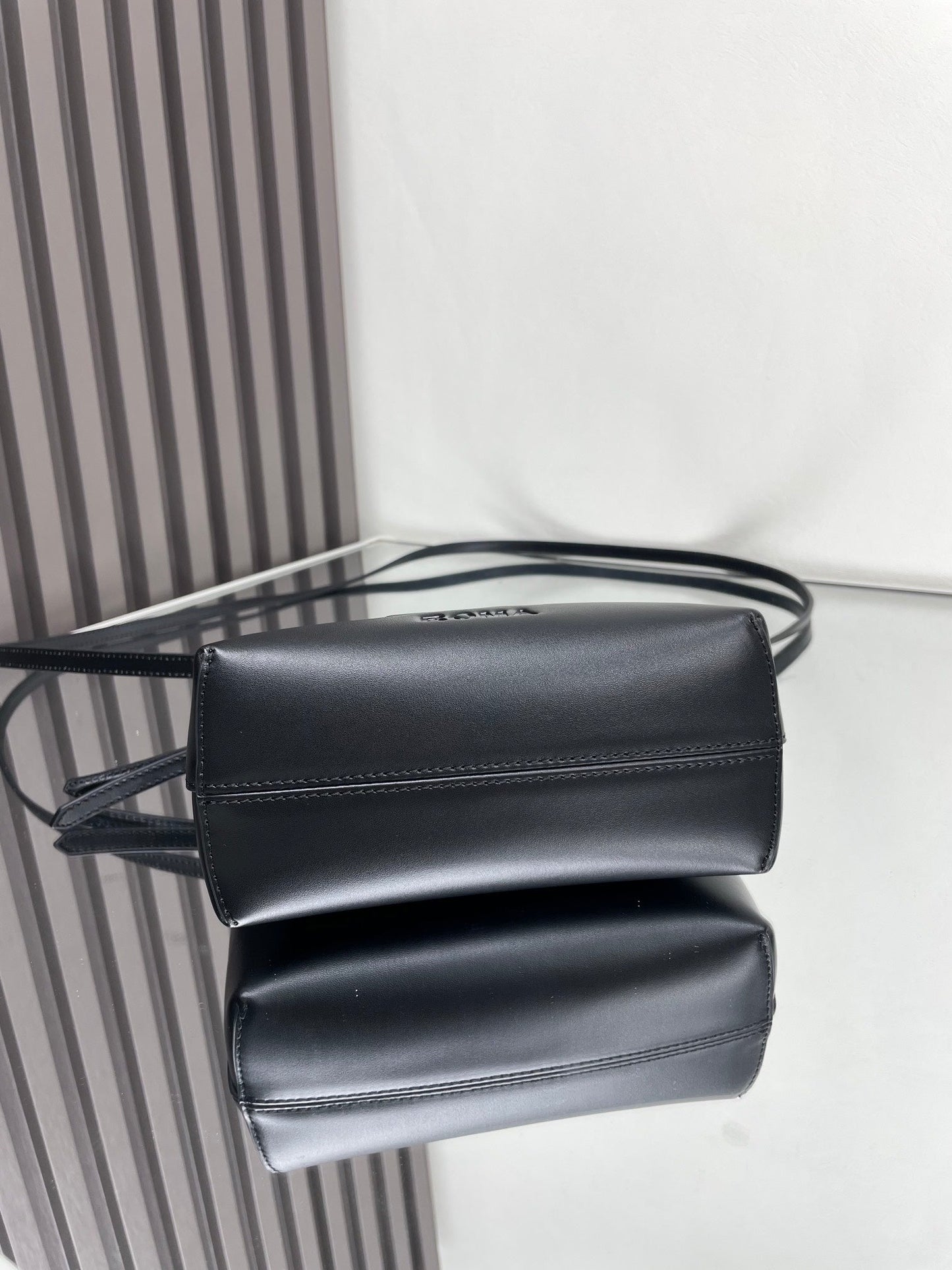 BY THE WAY MINI 18 IN BLACK EMBOSSED CALFSKIN GOLD HARDWARE mysite