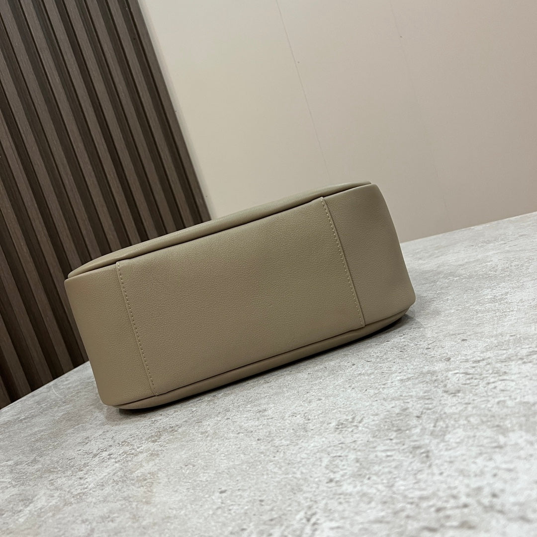 le 5a7 large 30cm grey calfskin mysite