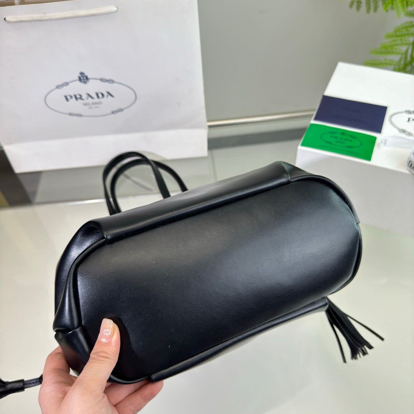 DRAWSTRING BUCKET BAG 25 IN BLACK SOFT LAMBSKIN mysite