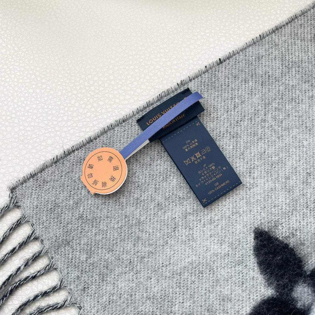 MONOGRAM FLOWERS SCARF 170 CM IN BLACK CASHMERE 390975 mysite