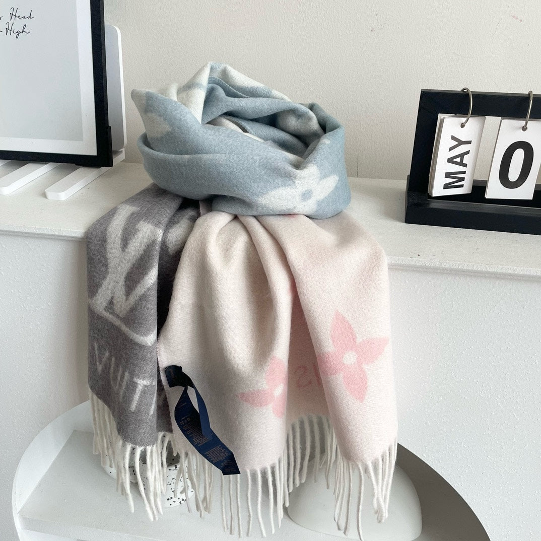 REYKJAVIK GRADIENT SCARF 220 CM IN COLORFUL CASHMERE 399734 mysite