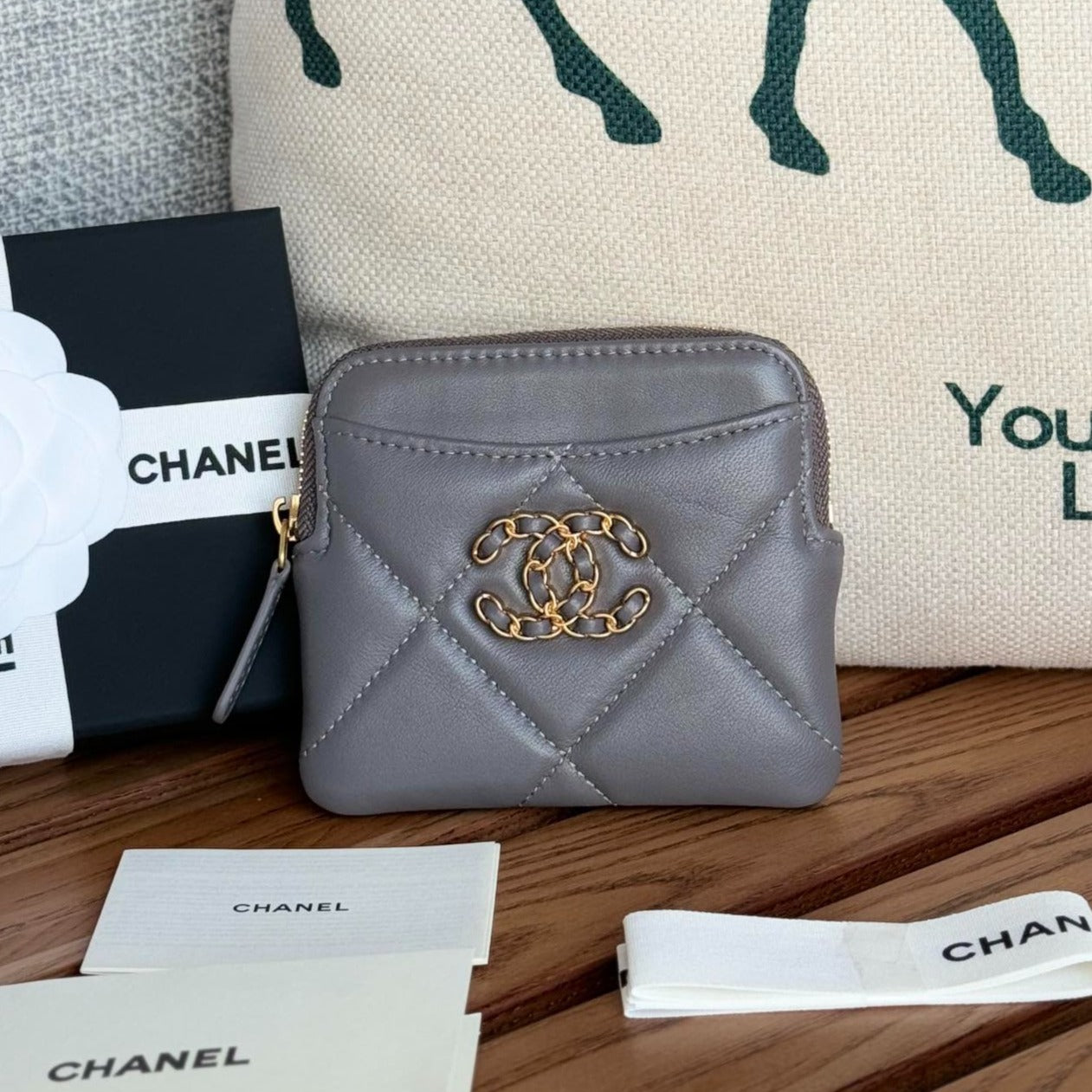 cc 19 zipped coin purse 11cm grey lambskin gold hardware mysite