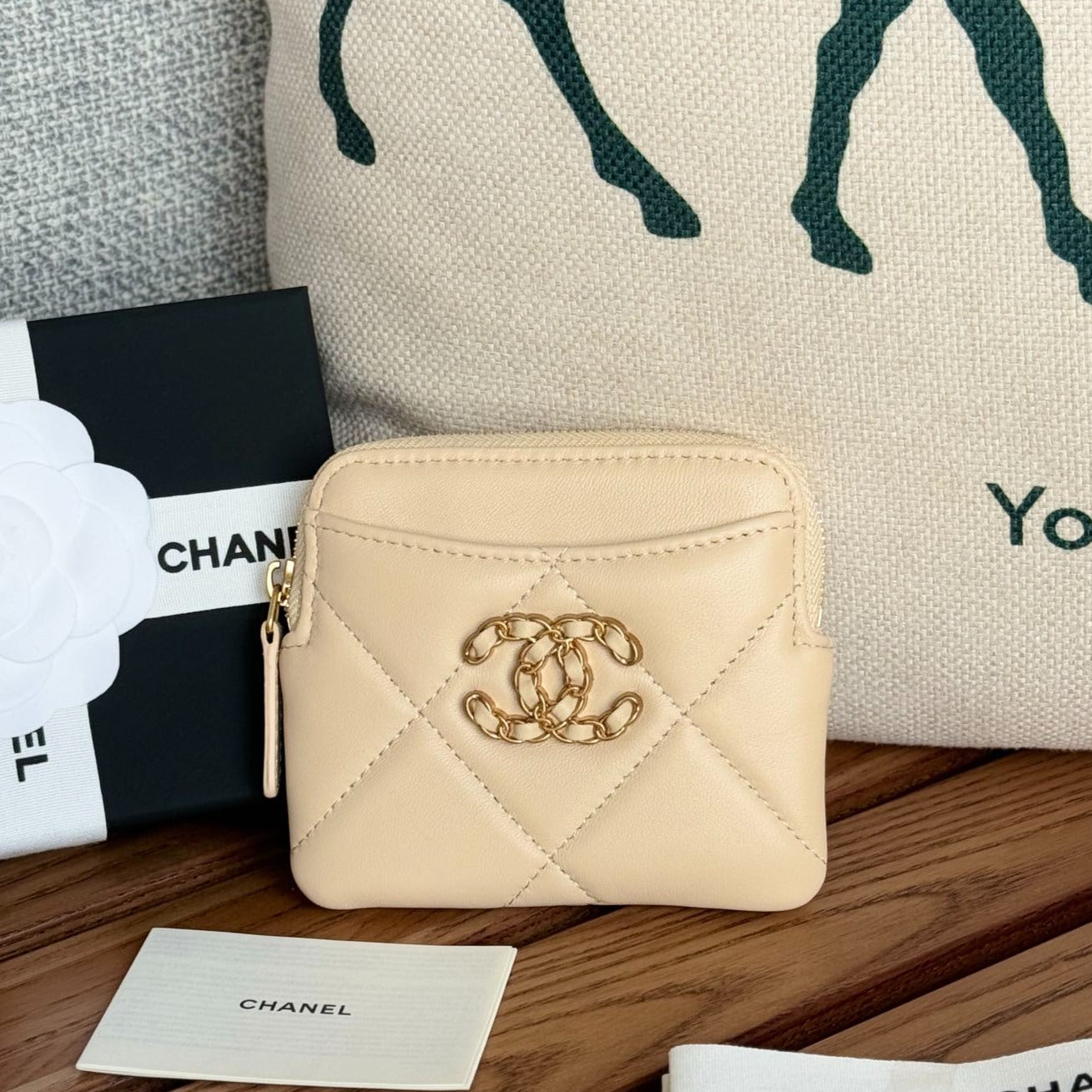 cc 19 zipped coin purse 11cm cream lambskin gold hardware mysite