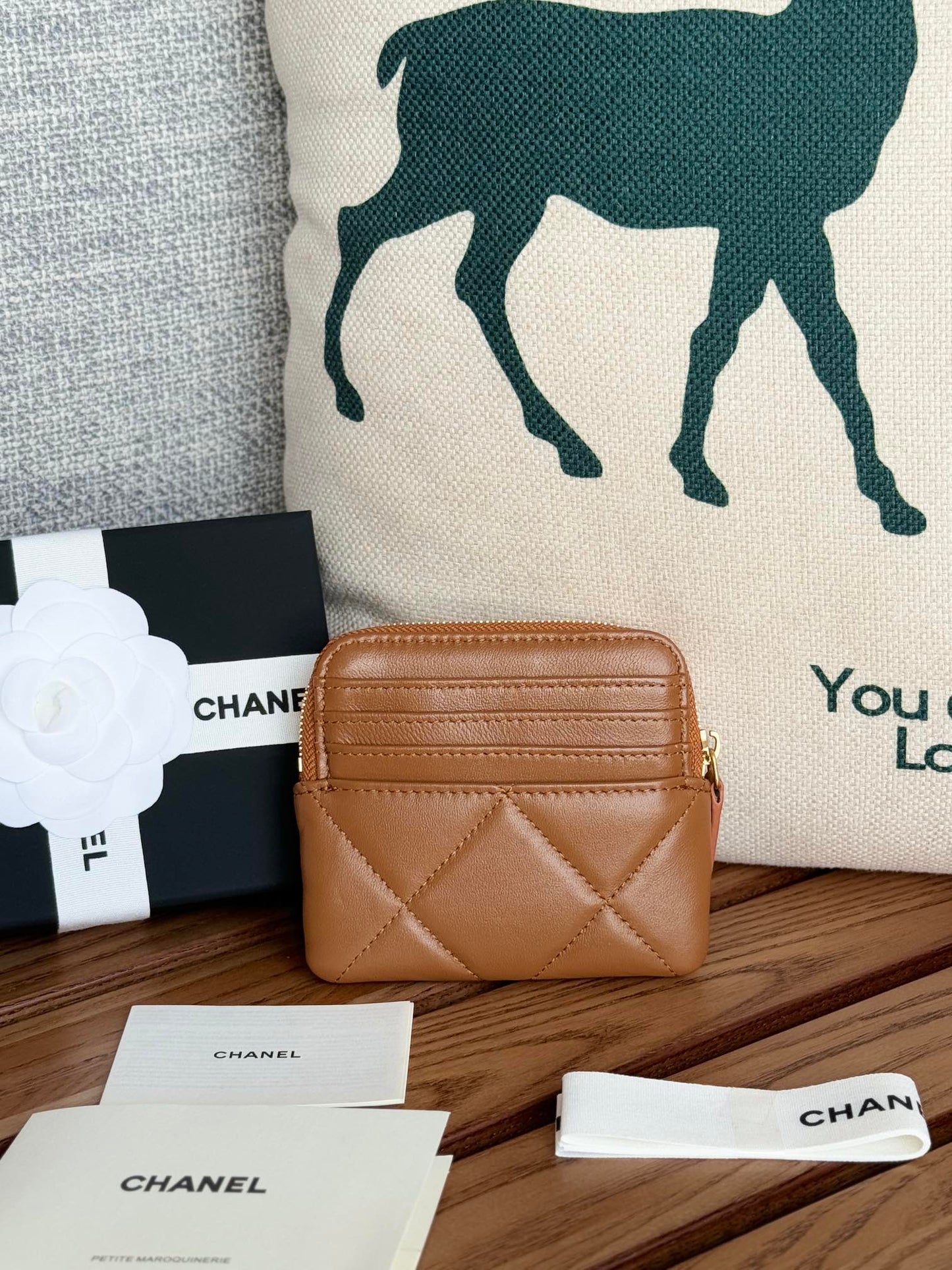 cc 19 zipped coin purse 11cm brown lambskin gold hardware mysite