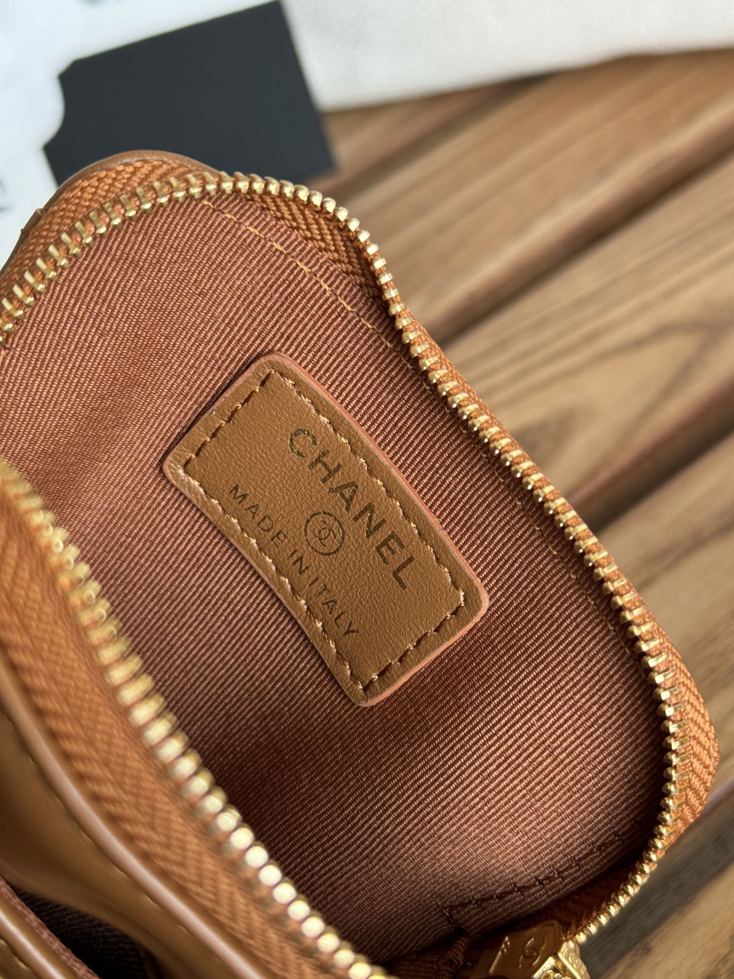 cc 19 zipped coin purse 11cm brown lambskin gold hardware mysite