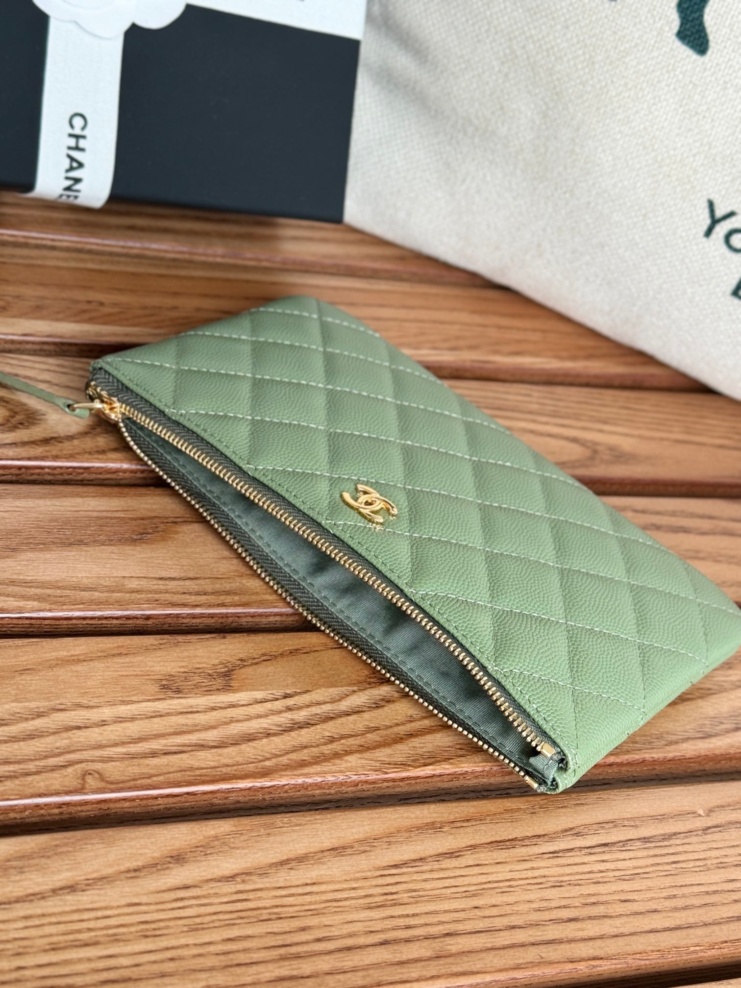 cc zipped wallet 20cm green quilted caviar gold hardware mysite