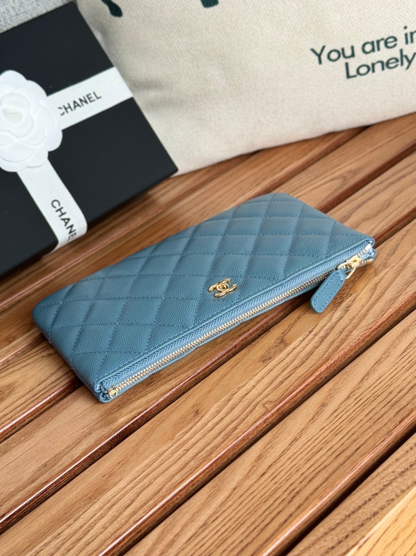 cc zipped wallet 20cm blue quilted caviar gold hardware mysite