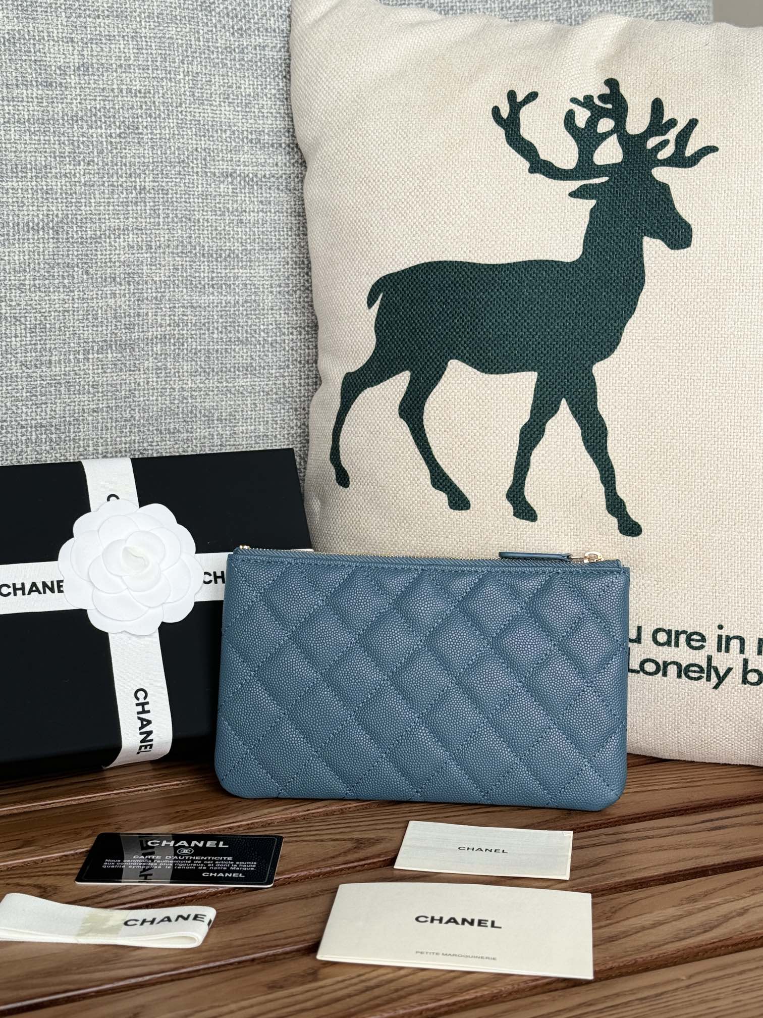 cc zipped wallet 20cm blue quilted caviar gold hardware mysite