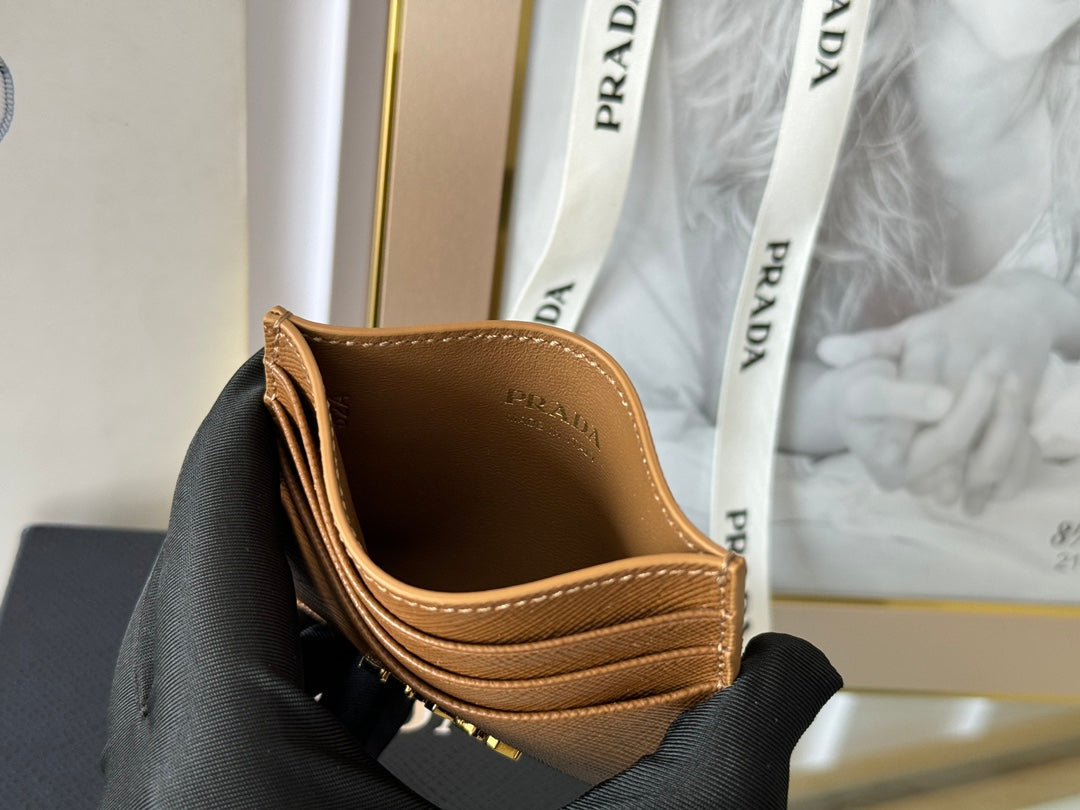 PRA 10 CARD HOLDER IN COFFEE BROWN CALFSKIN mysite