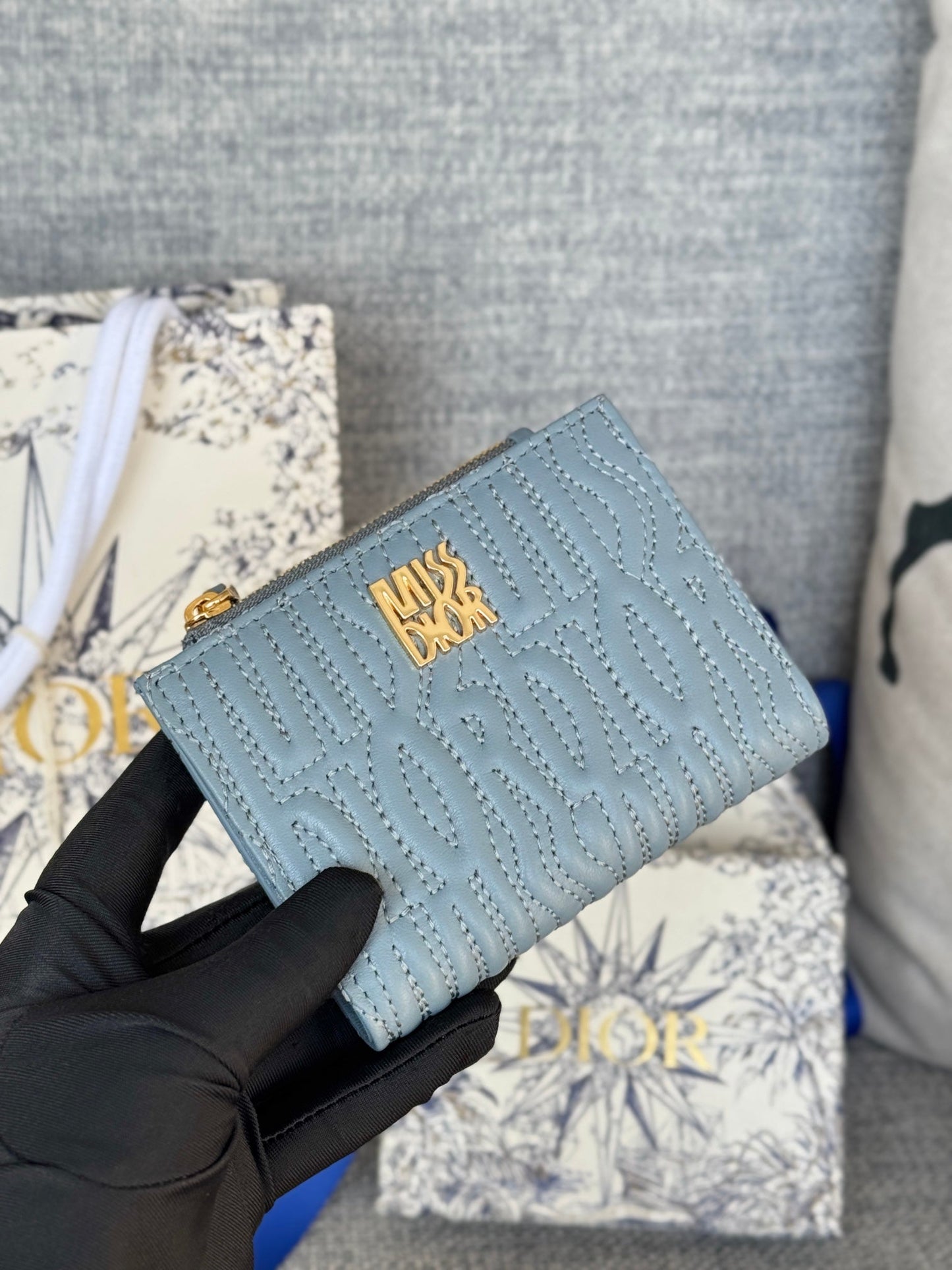 CD Miss Dior Freesia Zipper Wallet Lambskin mysite