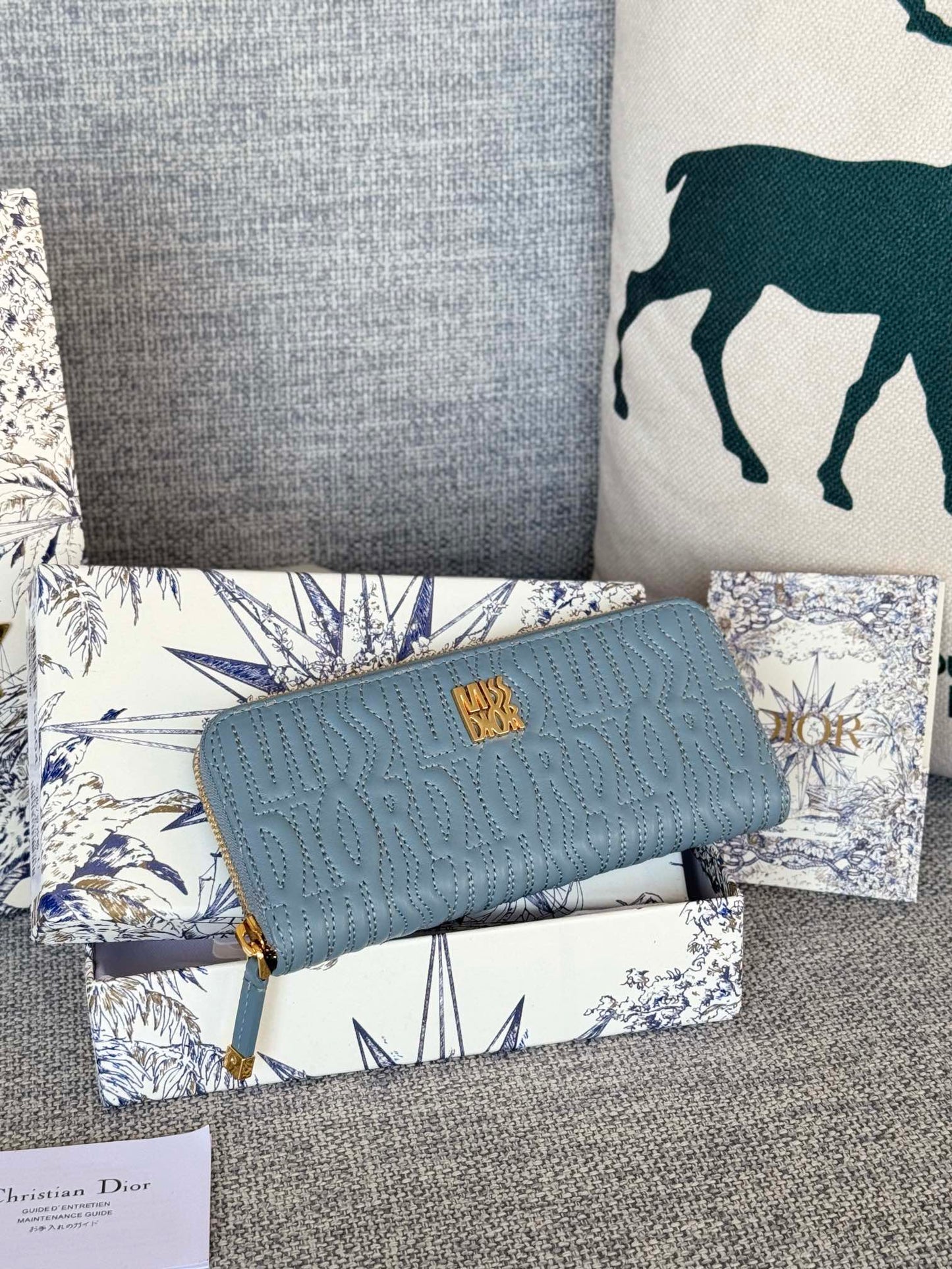 CD Miss Dior Freesia Zipper Wallet Lambskin GHW mysite