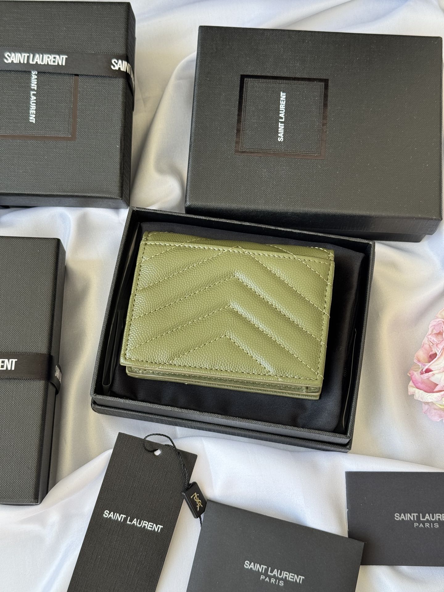 YSL Wallet Green Gold Cowhide 240588 mysite