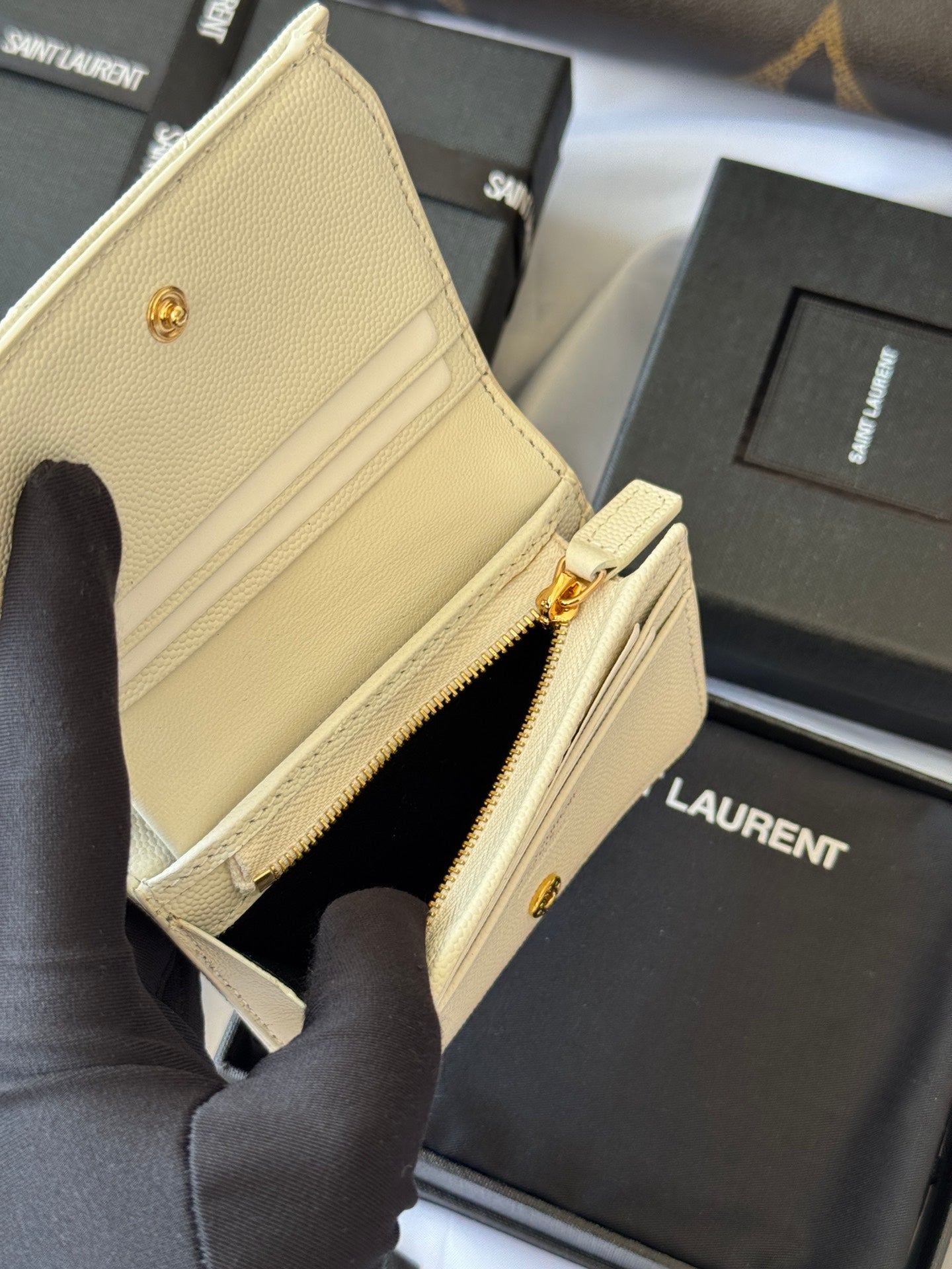 YSL Wallet White Gold Cowhide 240578 mysite