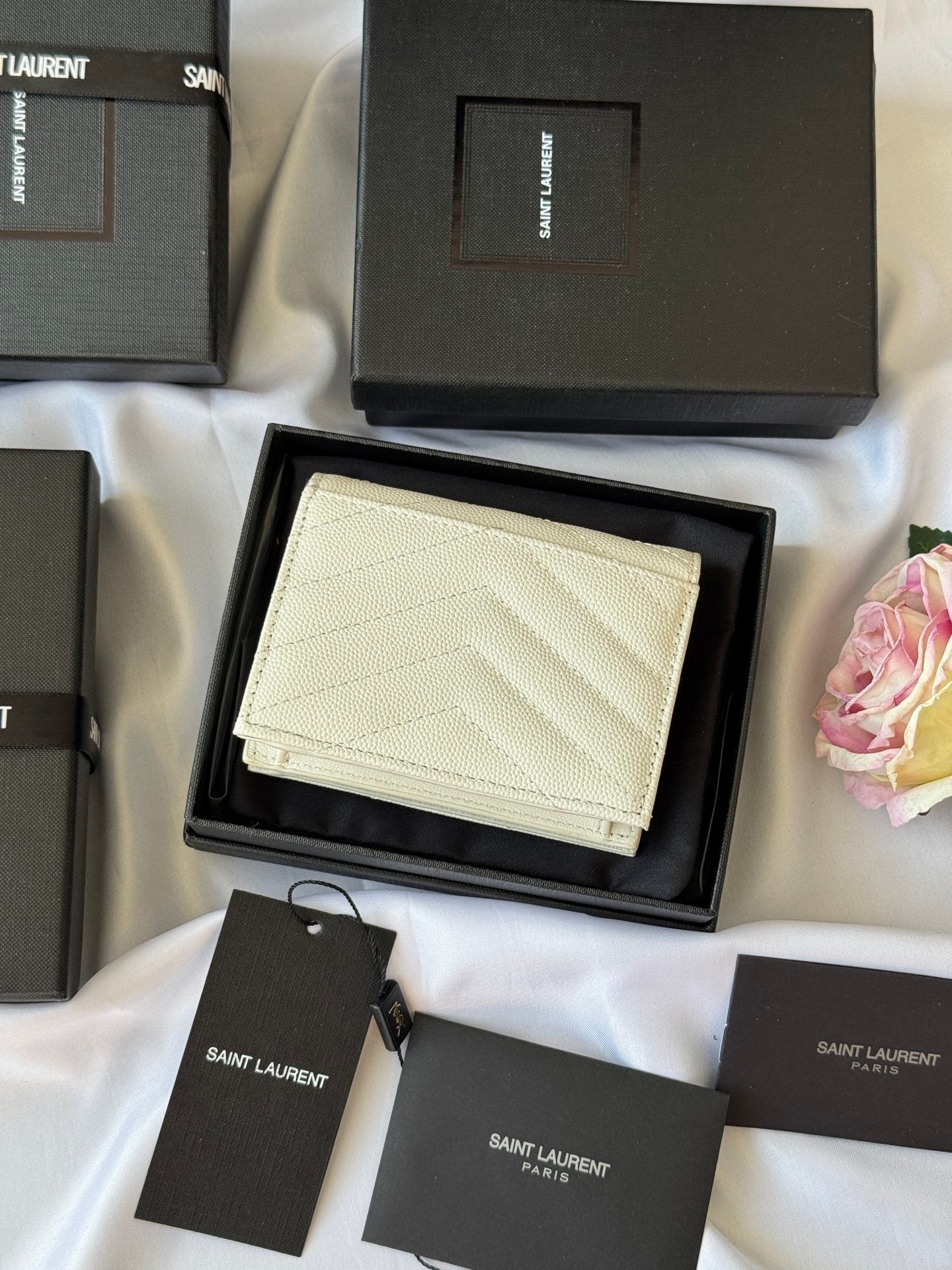 YSL Wallet White Gold Cowhide 240578 mysite