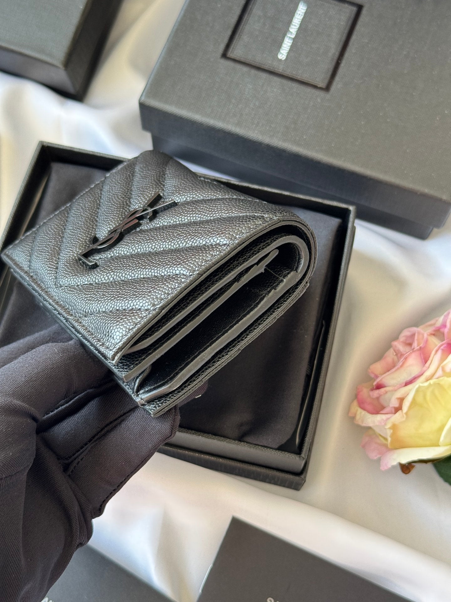 YSL Wallet Black Cowhide 240570 mysite